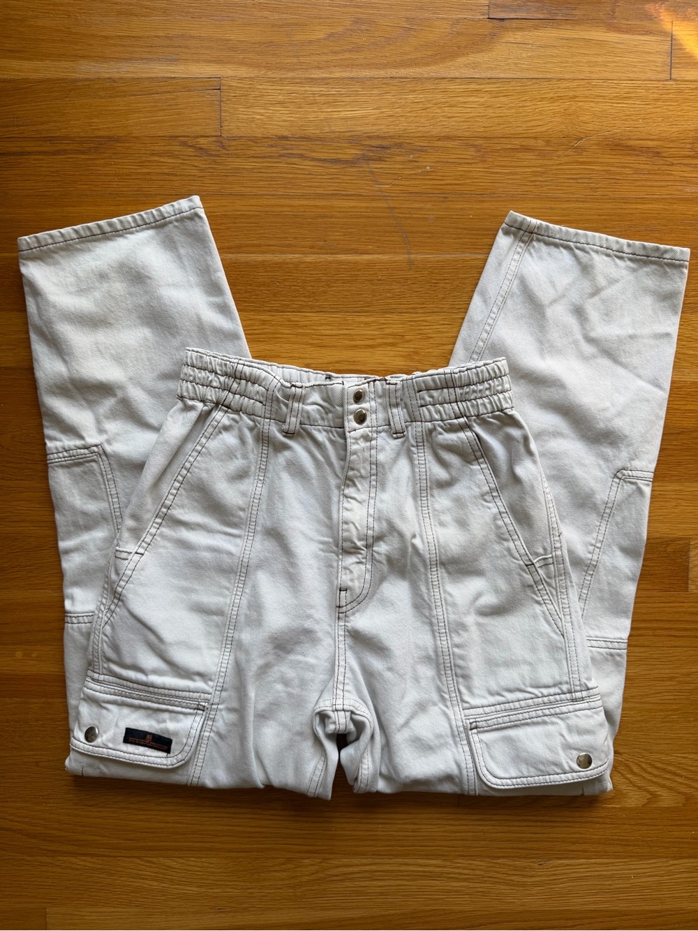 BDG Urban Outfitters Cream Cargo Pants Jeans - Size 28